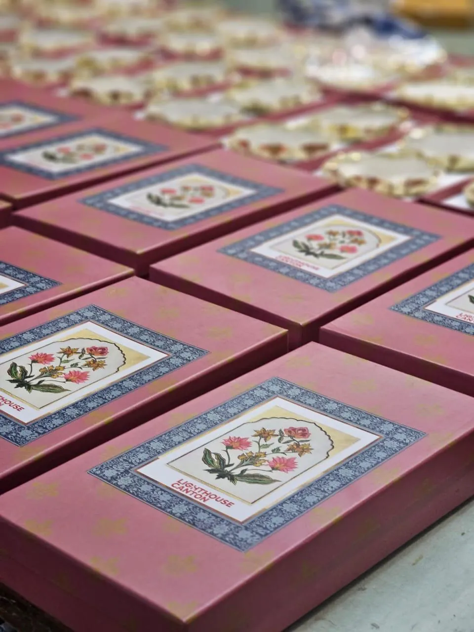 Bulk custom packaged corporate client gifts